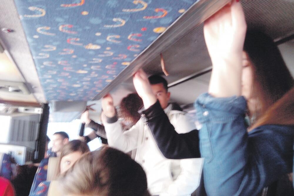 Autobus, Nikšić - Podgorica, Lalatović, Foto: Svetlana Višnjić