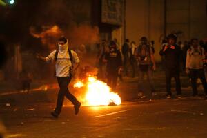 Venecuela: Nastavljeni protesti, 18 mrtvih