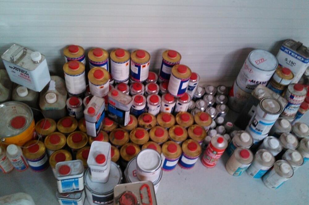 Farbe, Foto: Uprava carina