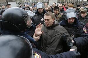 Rusija: Lideru opozicije Alekseju Navaljnom određen pritvor