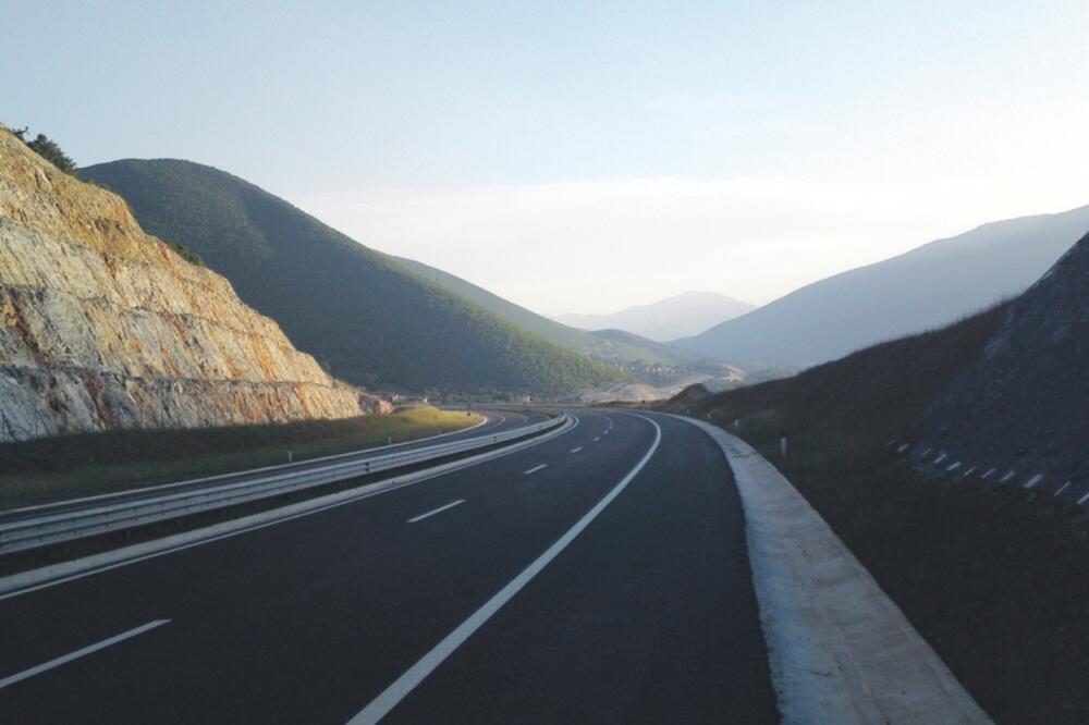 Autoput Albanija, Foto: Samir Kajošević
