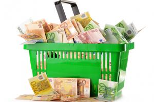 Kumanovo: Direktor Vodovoda pojeo i  popio 100.000 eura