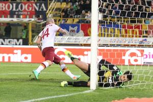 Roma pobijedila Bolonju golom Naingolana