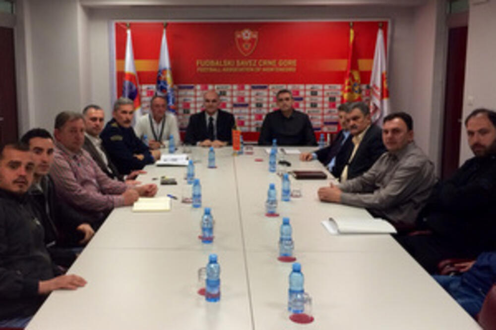 Navijači, Foto: FSCG