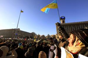 Ukrajina: Amnestija za sve uhapšene demonstrante