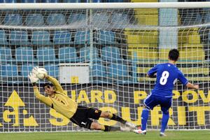 Čeh brani mozgom, Eto me hvatao na foru