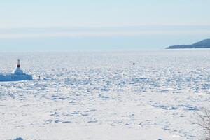 Zamrznuta Velika jezera u Mičigenu