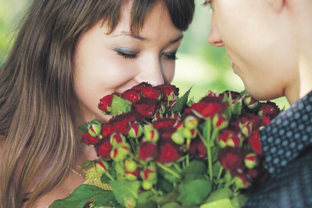 par, zaljubljeni, Foto: Shutterstock