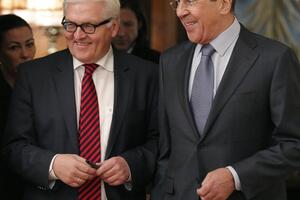 Lavrov: Zapad da se ne miješa u krizu u Ukrajini