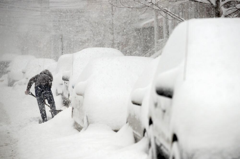 SAD, nevrijeme, Foto: Beta/AP