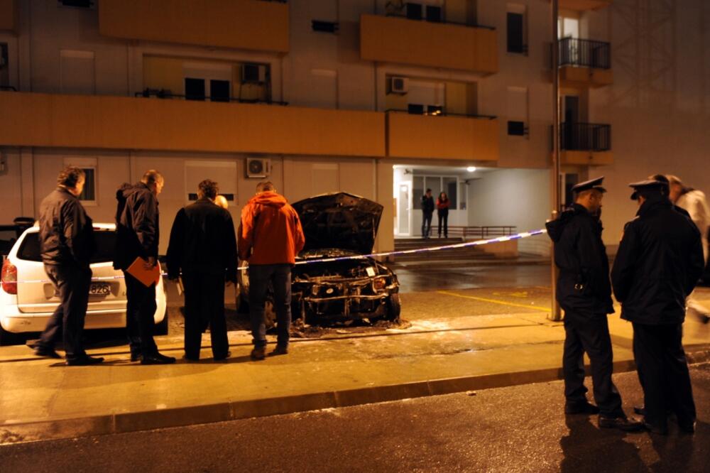 zapaljeno vozilo Vijesti, Foto: Savo Prelević