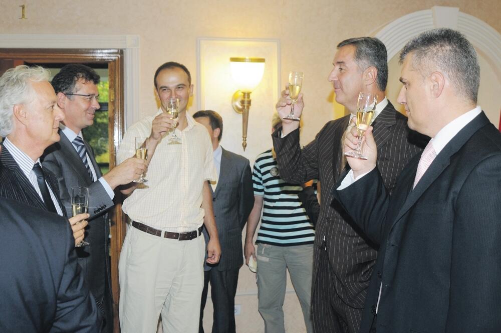 Vlada i A2A, Foto: Savo Prelević