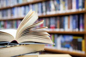 "Kako mirišu knjige": Počela obnova univerzitetske literature