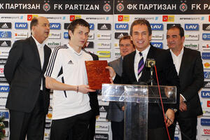 Da li je Đurić zaista napustio Partizan?
