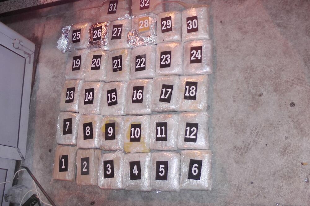 skank Debeli Brijeg, Foto: Uprava policije