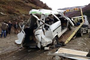 Užas na putevima Albanije: U dvije nesreće 11 osoba izgubilo život