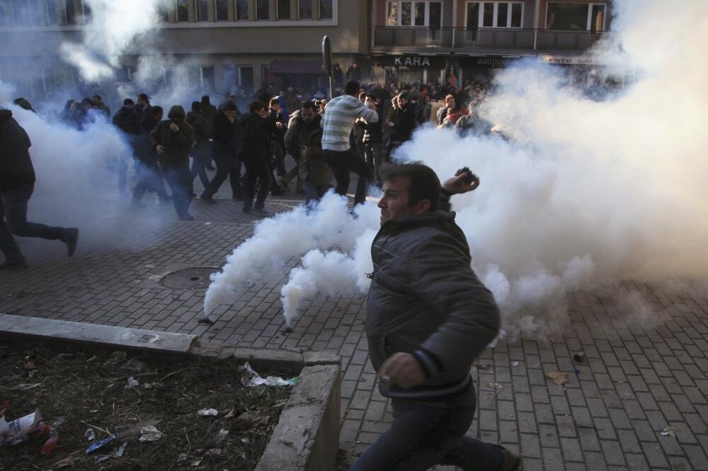Priština, protest, Foto: Reuters