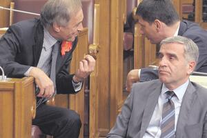 Blok između Lekića i Đukanovića: Sa kim će SDP i Pozitivna?