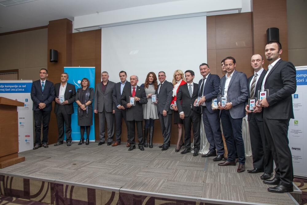 Blue Coach, Foto: Prisma