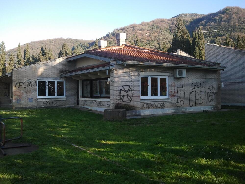 grafiti u Tivtu