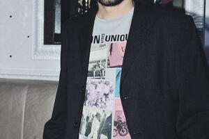 Šejn: Ne očekujem novac, ni korist