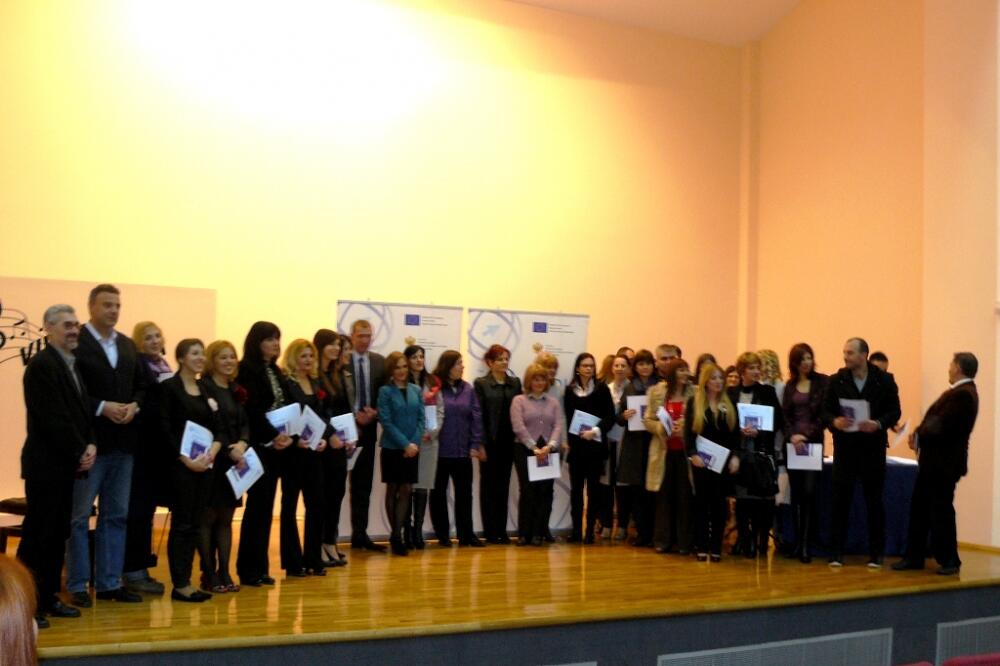Dobitnici ECDL sertifikata Tivat, Foto: Siniša Luković