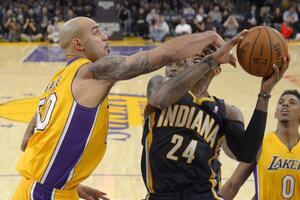 Indijana sigurna, Hjuston opet pobijedio San Antonio