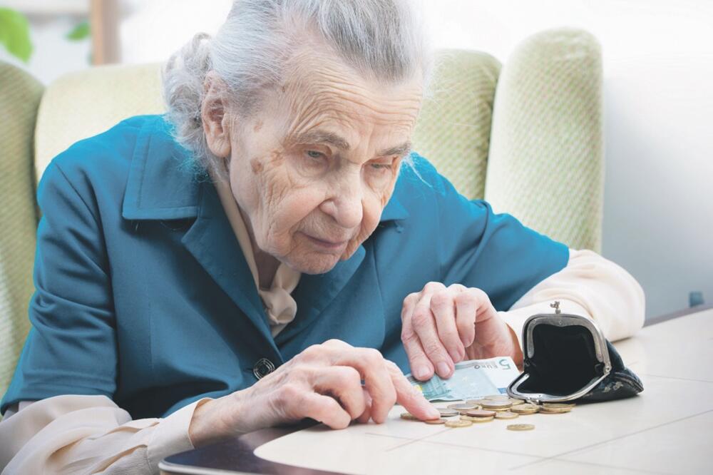 penzioner, penzija, Foto: Shutterstock