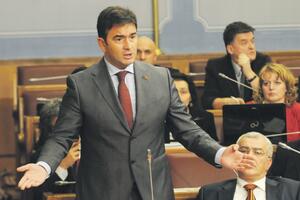 Medojević: Crna Gora neće dobiti poziv za NATO na samitu u Velsu