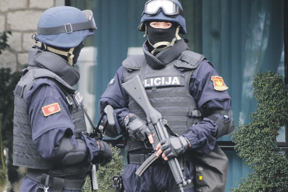 crnogorska policija, Foto: Boris Pejović