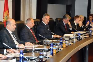 Za tri godine građani moraju vratiti 1,16 milijardi eura