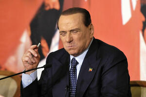 Istraga protiv Berluskonija zbog uticaja na svjedoke