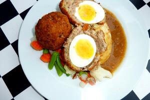 "Škotska jaja" - bogatstvo ukusa i boja