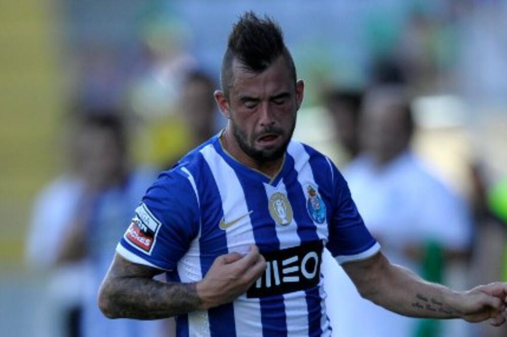 Stiven Defur, Foto: Www.bet365.com