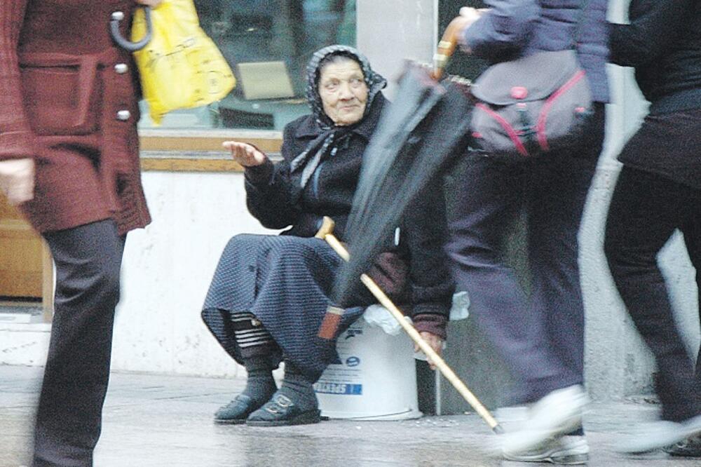 socijalna pomoć, Foto: Luka Zeković