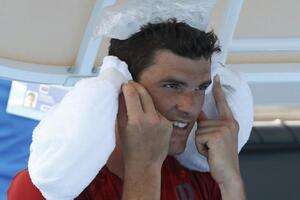 Onesvijestili se Dančević i dječak koji skuplja loptice