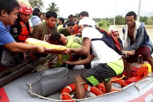 Filipini: 13 osoba stradalo u poplavama