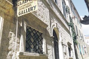 Hercegnovski zimski salon u sjenci političkih prepucavanja