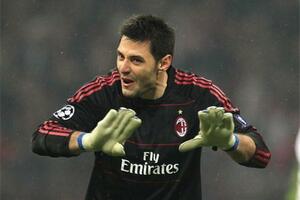 Amelija odlazi iz Milana