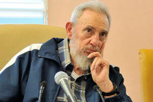 Fidel Kastro se pojavio u javnosti prvi put od aprila 2013.