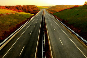 Kanada gradi polarni autoput