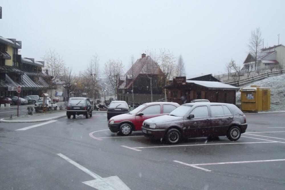 Snijeg na Žabljaku, Foto: Obrad Pješivac