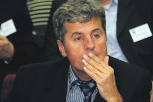 Keković: Teret krize prebaciti na bogate