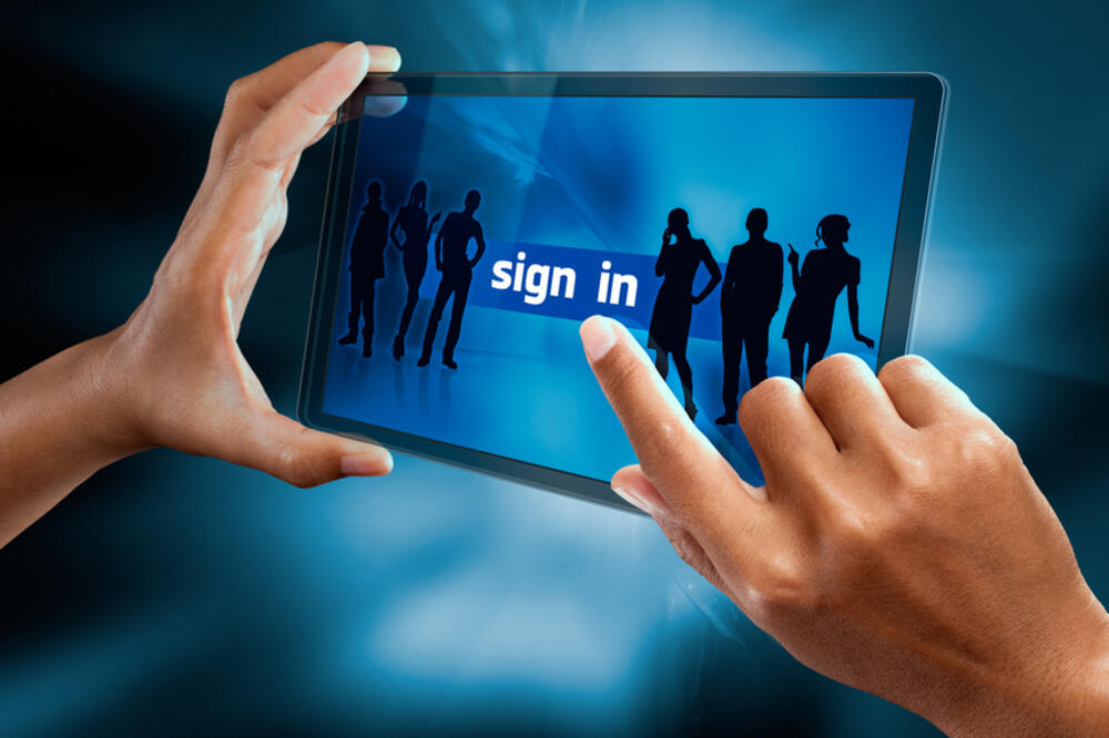 Fejsbuk, Facebook, Foto: Shutterstock.com