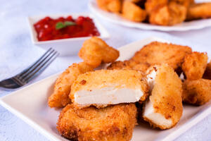 Ukusni zalogaji sa feta sirom