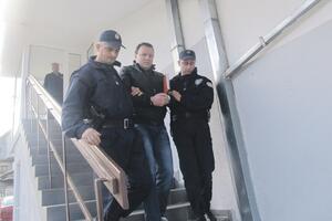 Nastavljeno suđenje Raduloviću, optužen da je prijetio smrtonosnom...