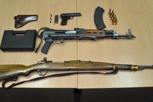 U Nikšiću zaplijenjeno oružje i municija