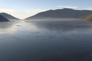 Dio Bokokotorskog zaliva jutos bio zaleđen