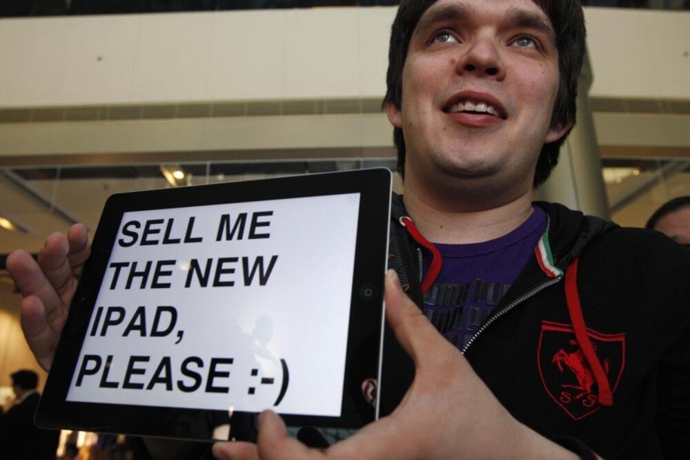 ipad 3, prvi dan kupovine, Foto: Reuters
