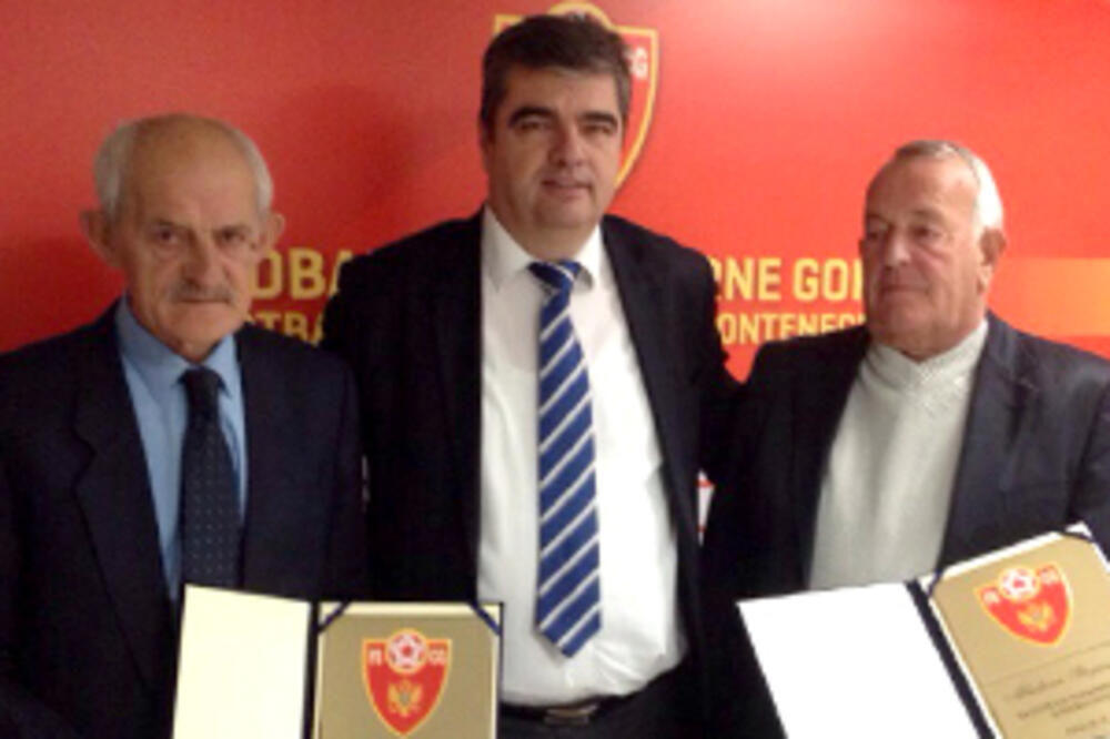 Zahvalnice, Foto: FSCG